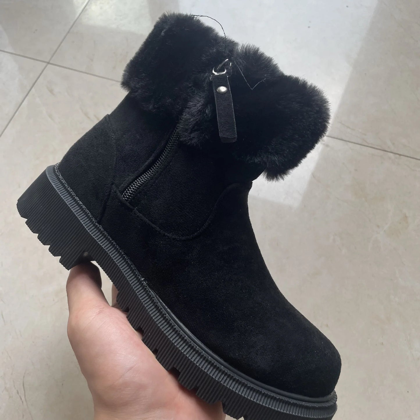 Warm Plush Winter Boots: Fashionable Side-Zipper Snow Boots for Women – Thickened Outdoor Low-Heeled Shoes